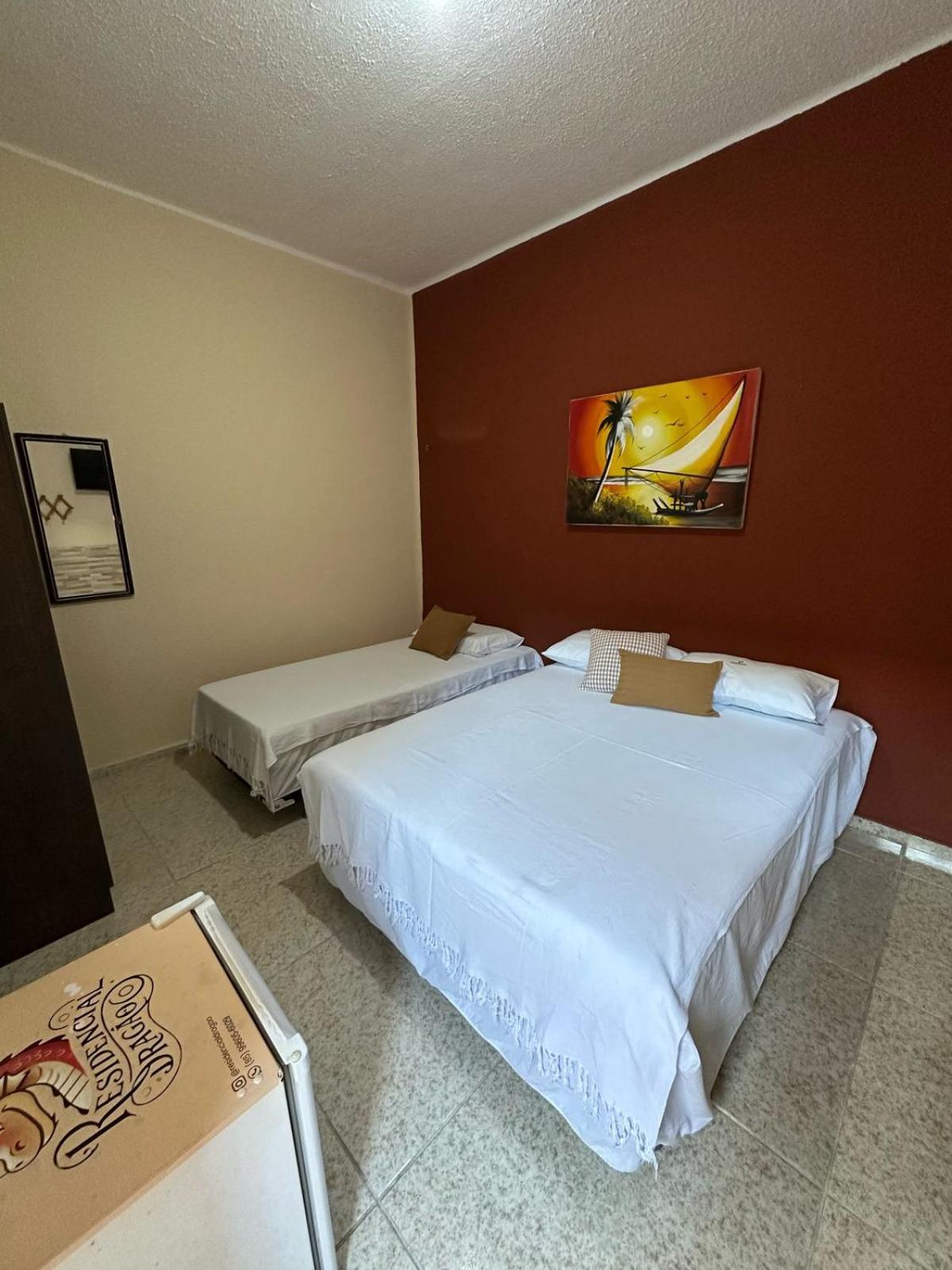 Residencial Dragao Bed & Breakfast *