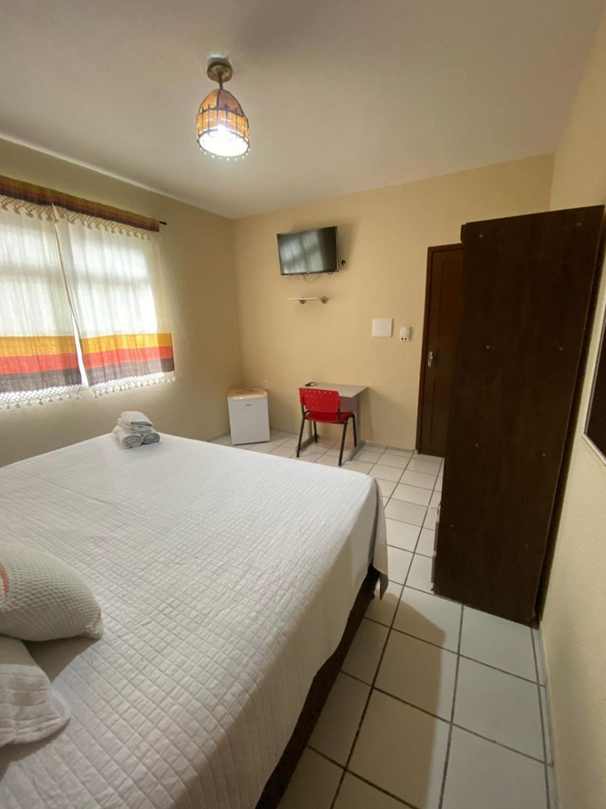 Residencial Dragao Bed & Breakfast